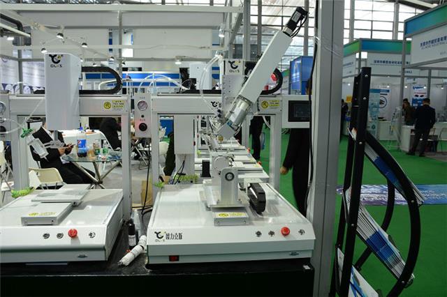 DSC_0996.JPG DSC_0996.JPG