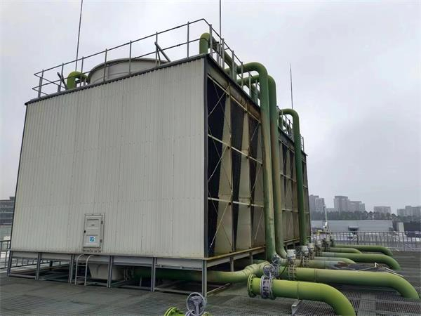 圓形逆流式玻璃鋼冷卻塔廠家哪家好？(圓形逆流式玻璃鋼冷卻塔報價)