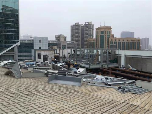 冷卻塔廠家解析玻璃鋼冷卻塔破裂的原因及措施應對(
